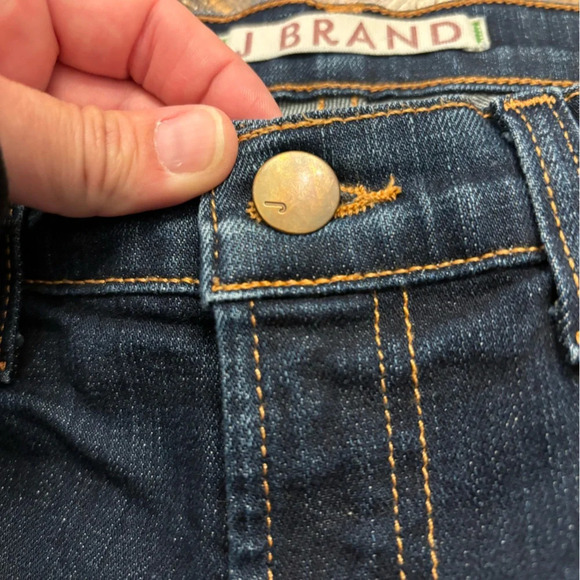 J Brand petite Pencil Leg Jeans Dark Wash - Picture 4 of 5